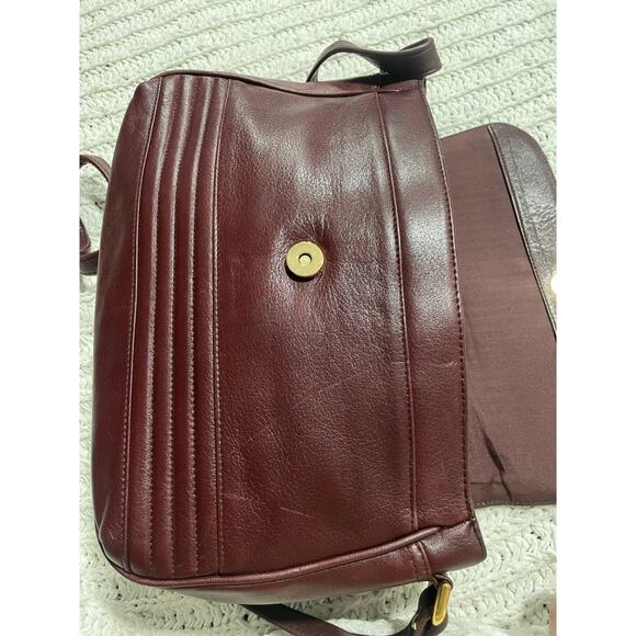 VTG Etienne Aigner Crossbody Shoulder Saddle Bag Purse Leather Red - Picture 13 of 13